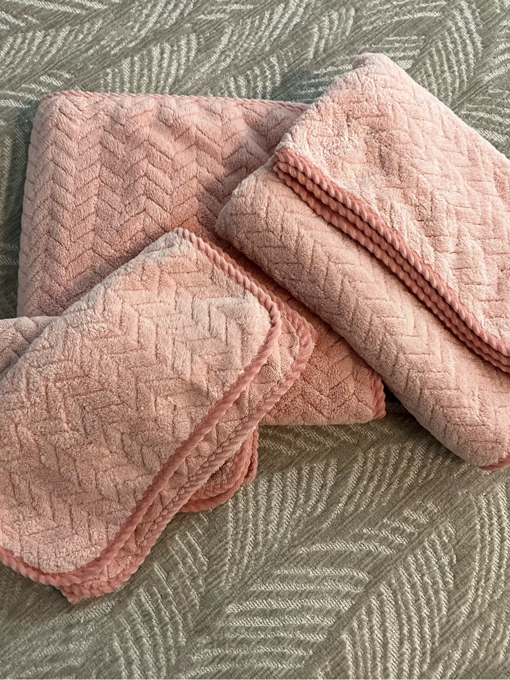 Plush Pink Chevron Bath Towel Set - 2 Bath towels and 2 Hand towels